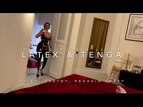 ❤️ Redheaded น้องสาวต่างบุพการี in latex costume fucked by stepbrother ❤️❌ ซูเปอร์โป๊ ที่เรา ❌❤